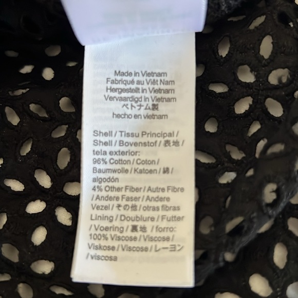 NWOT JCrew black eyelet blouse / top with built in camisole - size 6 - Picture 7 of 7